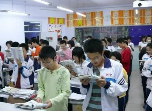 昔日百?gòu)?qiáng)名校光環(huán)褪色 四川某高中課后服務(wù)轉(zhuǎn)型中的陣痛與反思